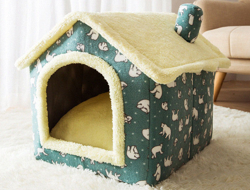 Cozy Winter Pet House for Cats and Small Dogs